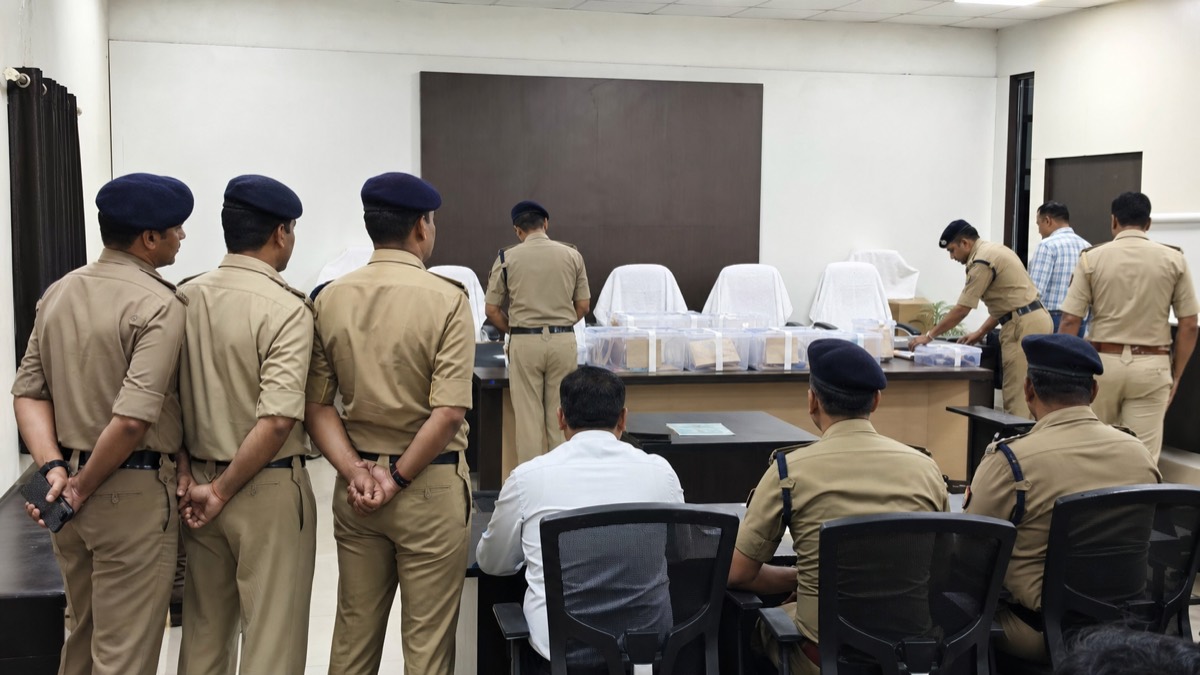 Rohaniya Police Solve Jitendra Patel Murder Case, Five Arrested