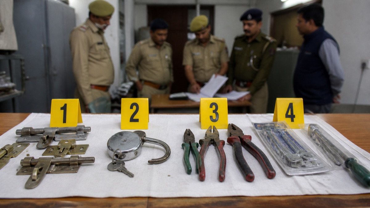 Rohania Police Arrest Four as Theft Investigation Moves to Recovery Stage