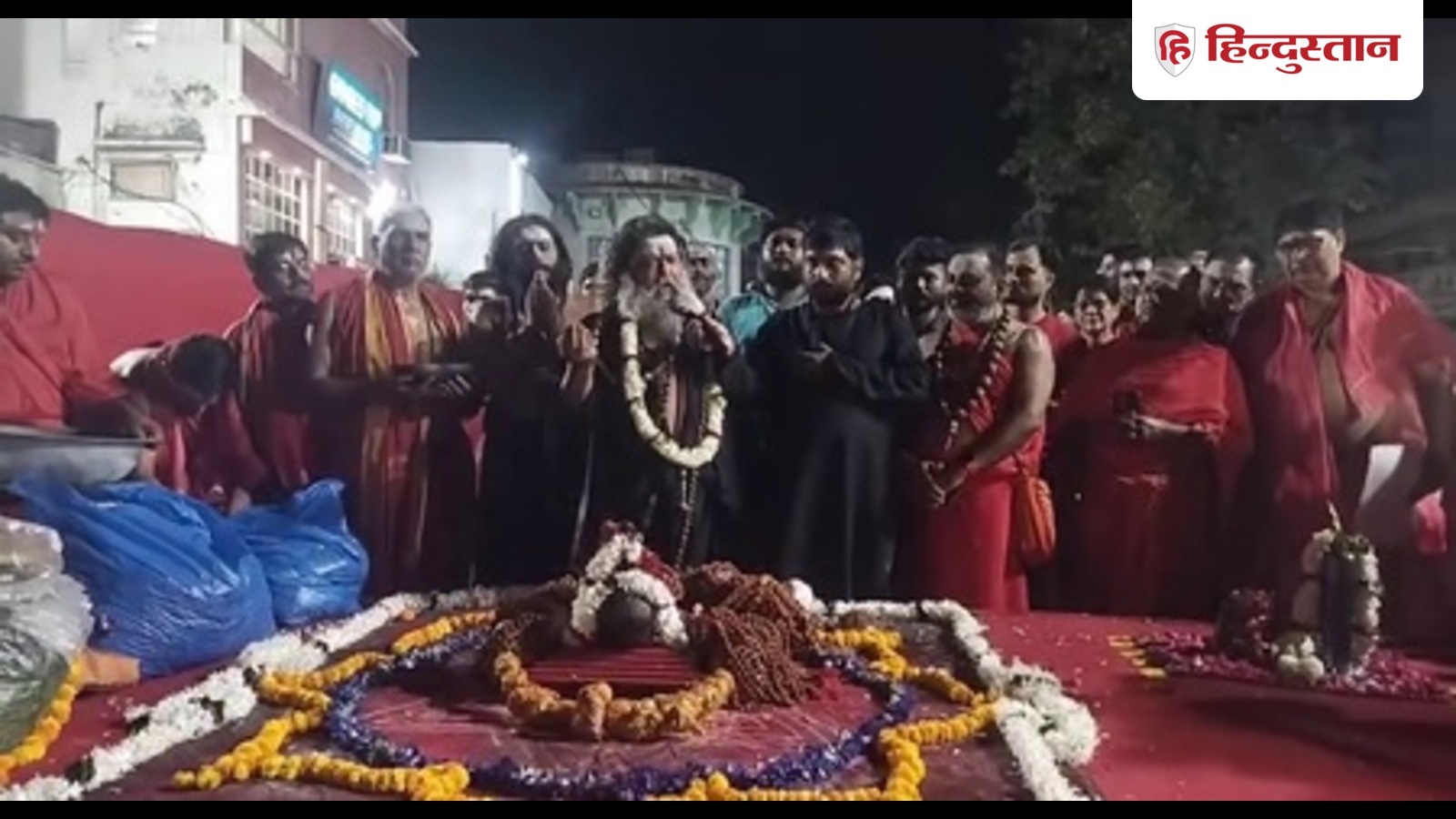 Ceremonial lamps and ritual setting at Harishchandra Ghat in Varanasi
