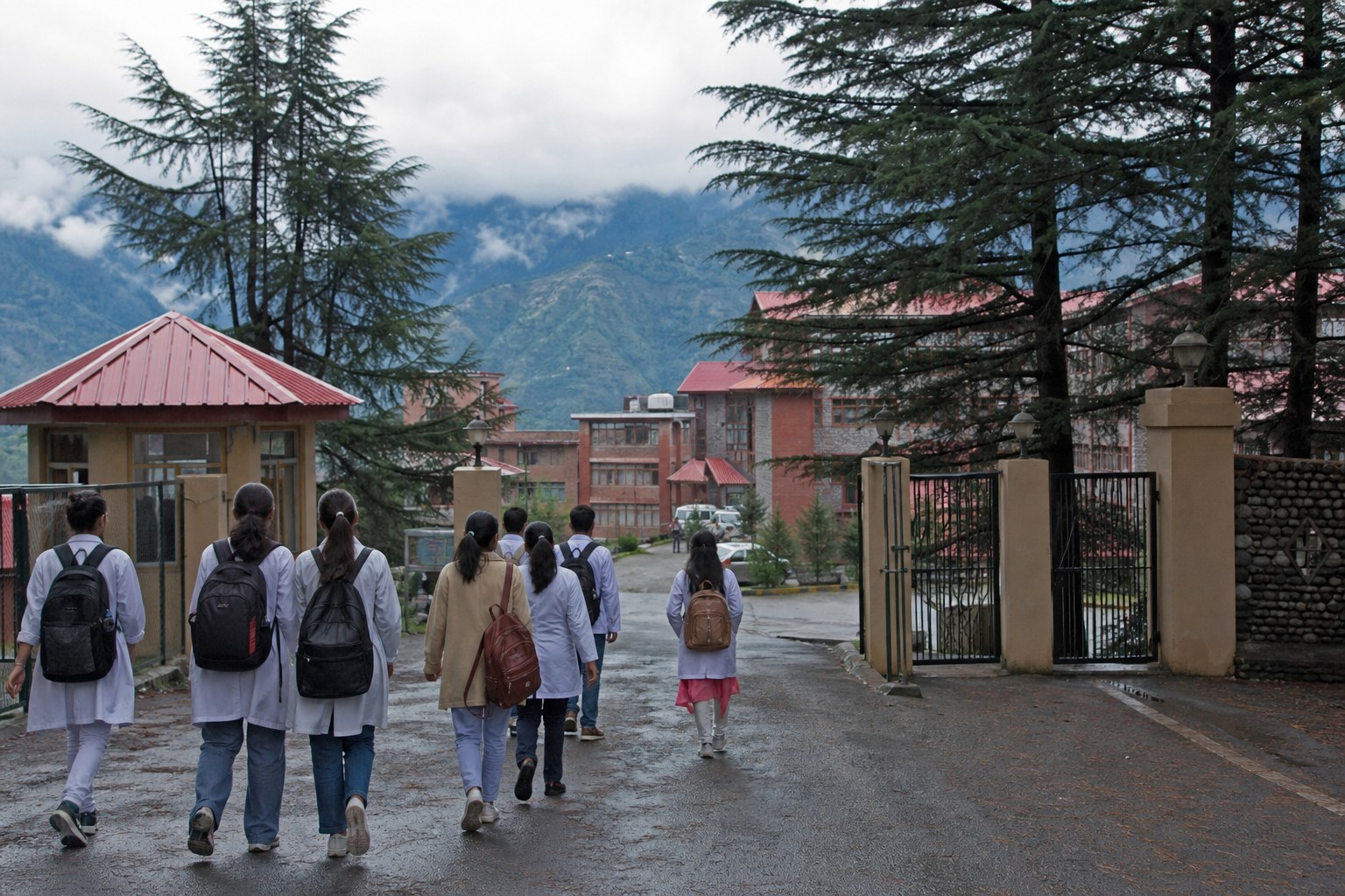 Himachal AMRU Round 1 provisional MBBS/BDS allotment dated 27 August; joining 1–3 September