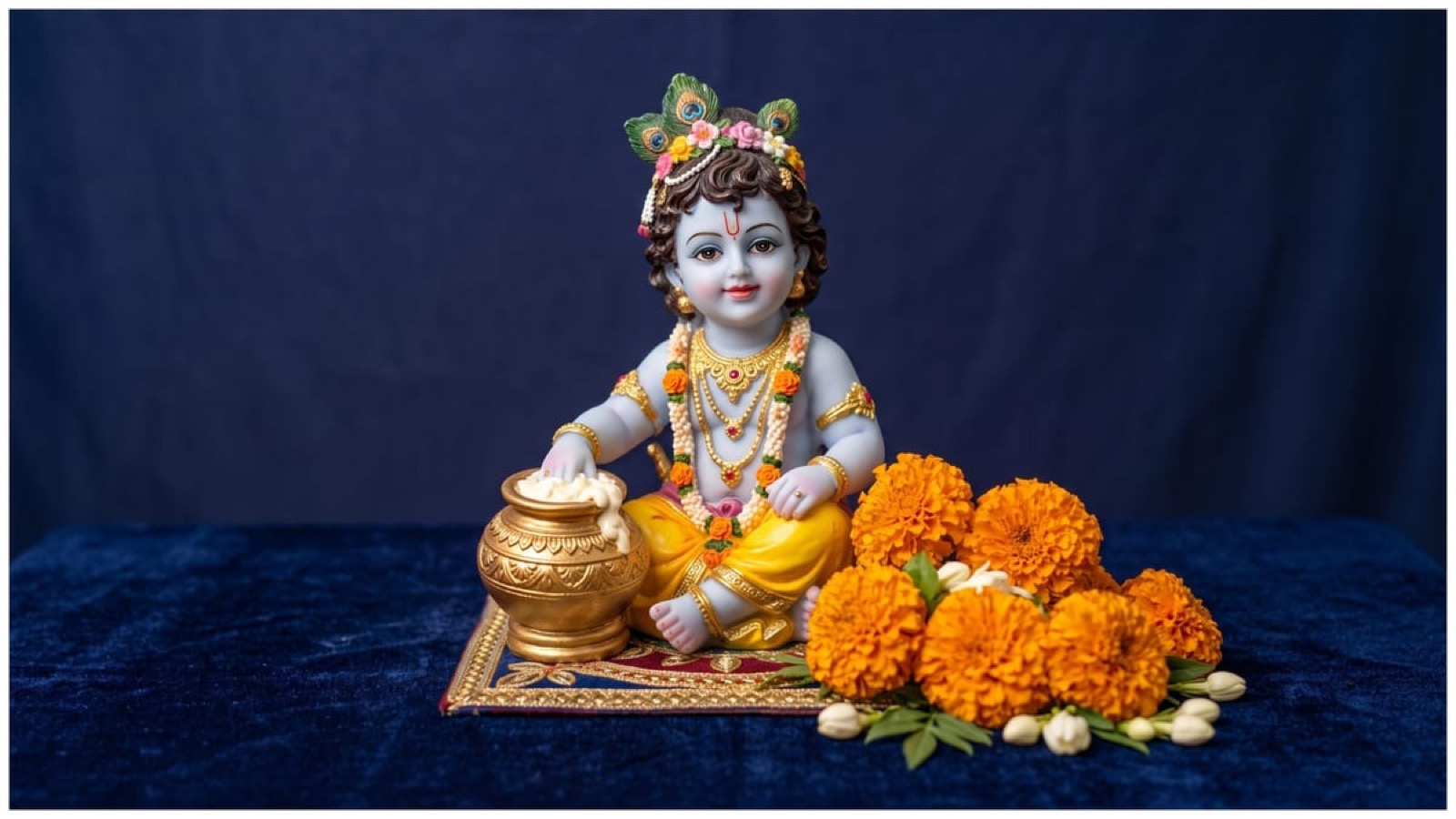 Devotees From Four Countries to Join Six-Day Janmashtami Events in Kashi